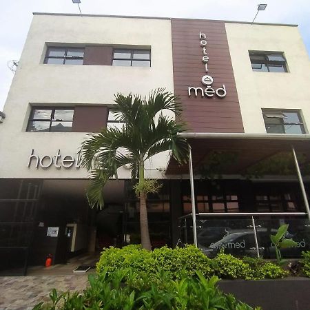 מדיין Hotel Med 70 מראה חיצוני תמונה