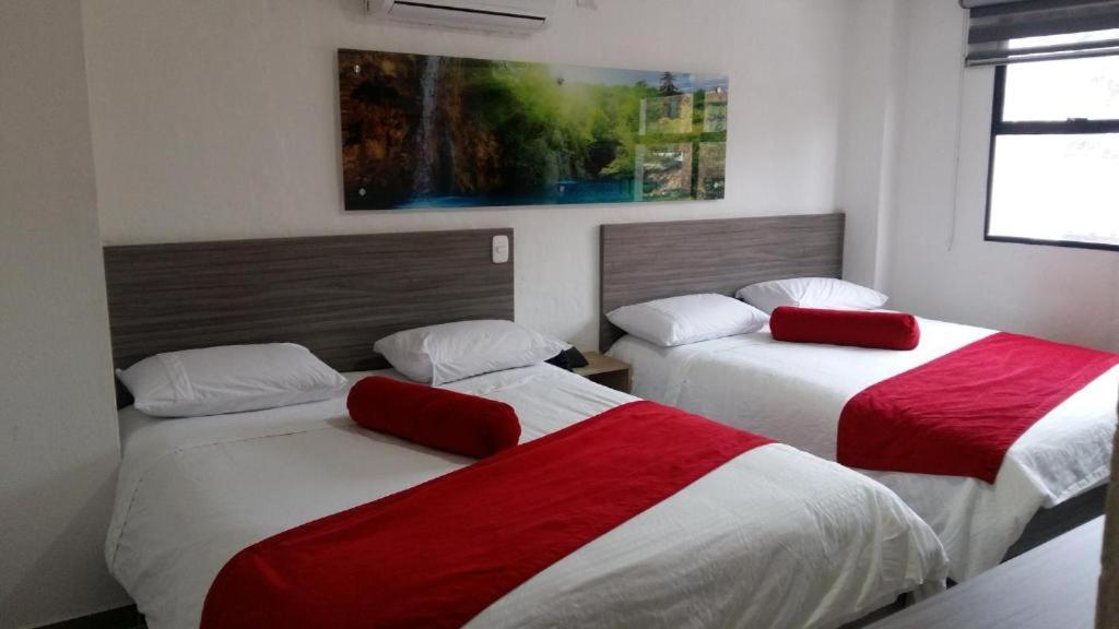 מדיין Hotel Med 70 מראה חיצוני תמונה