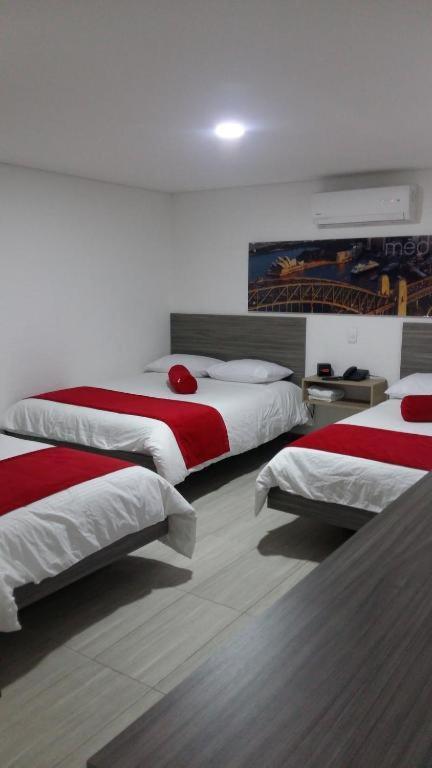 מדיין Hotel Med 70 מראה חיצוני תמונה