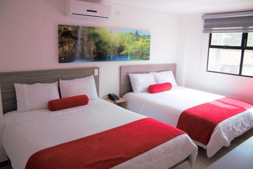 מדיין Hotel Med 70 מראה חיצוני תמונה